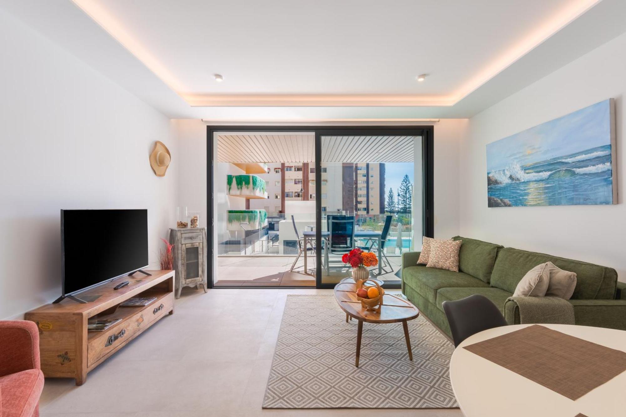 Апартаменты Jade Tower - 2-bedroom Coastal Luxury In
